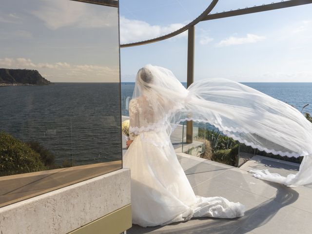 Il matrimonio di Claudio e Chiara a Bacoli, Napoli 2