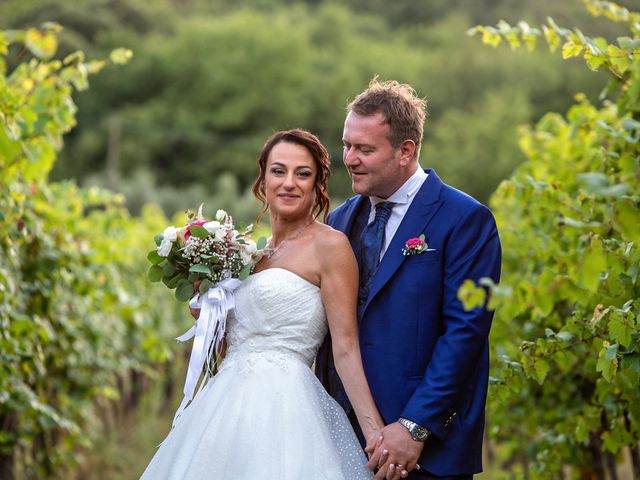 Il matrimonio di Maura e Filippo a Bucine, Arezzo 22