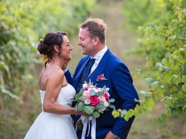 Il matrimonio di Maura e Filippo a Bucine, Arezzo 29