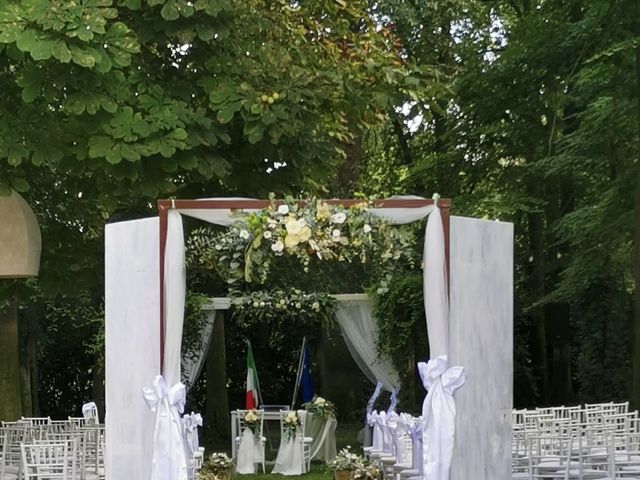 Il matrimonio di Luca e Debora  a Ferrara, Ferrara 23