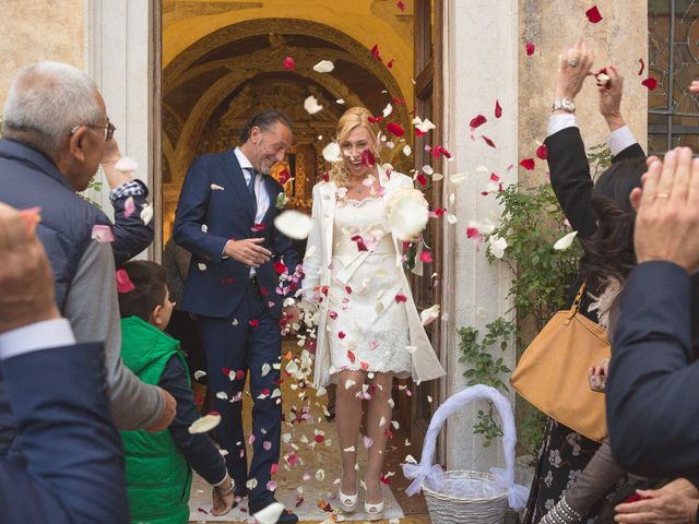 Il matrimonio di Camillo e Michela a Sirmione, Brescia 10