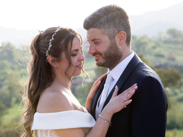 Il matrimonio di Daniela e Danilo a Ruviano, Caserta 25