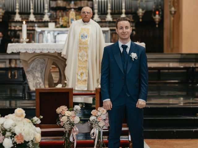 Il matrimonio di Eugenio e Veronica a Cernusco sul Naviglio, Milano 98