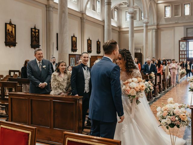 Il matrimonio di Eugenio e Veronica a Cernusco sul Naviglio, Milano 111