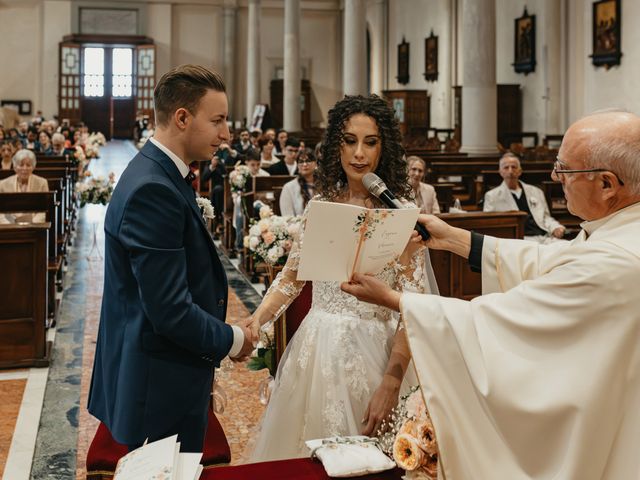 Il matrimonio di Eugenio e Veronica a Cernusco sul Naviglio, Milano 129
