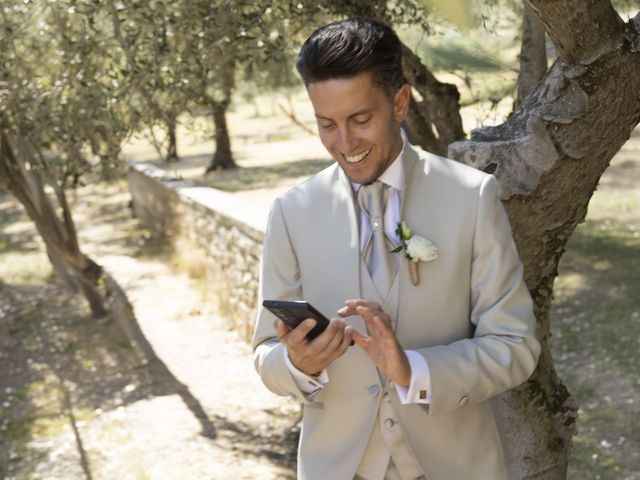 Il matrimonio di Vittoria e Giacomo a Radda in Chianti, Siena 14
