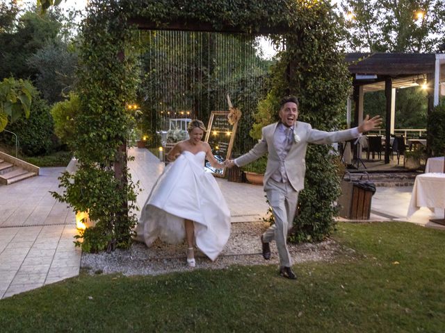 Il matrimonio di Vittoria e Giacomo a Radda in Chianti, Siena 2