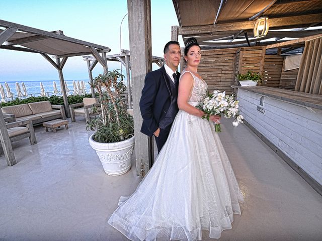 Il matrimonio di Alberto e Vicky a Polignano a Mare, Bari 28