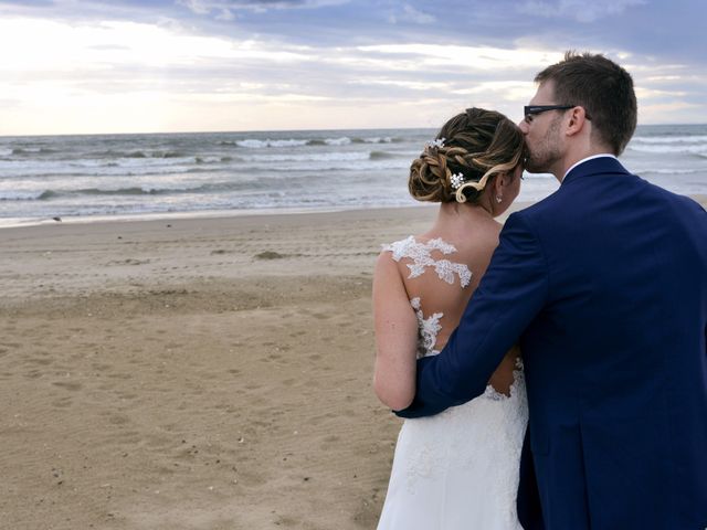 Il matrimonio di Gabriele e Manuela a Napoli, Napoli 16