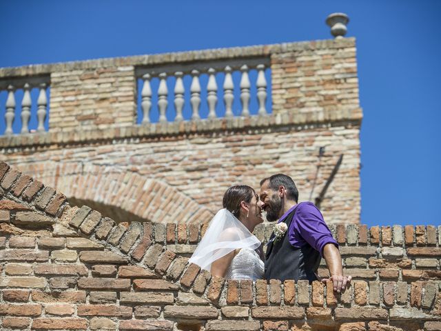 Il matrimonio di Alessandro e Silvia a Mondolfo, Pesaro - Urbino 40