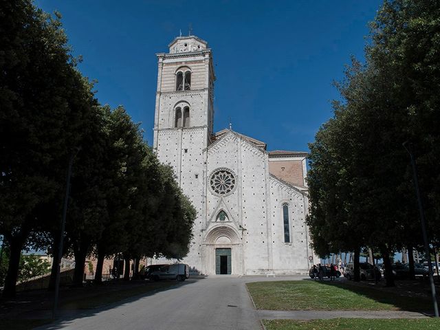 Il matrimonio di Roberto e Sara a Cupra Marittima, Ascoli Piceno 1