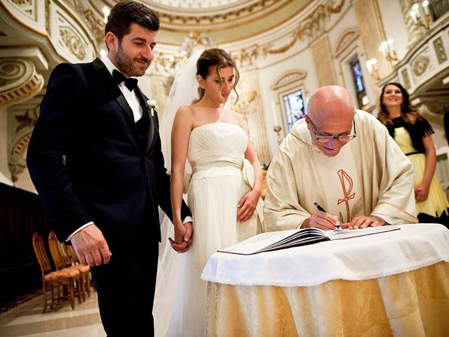 Il matrimonio di Roberto e Sara a Cupra Marittima, Ascoli Piceno 11