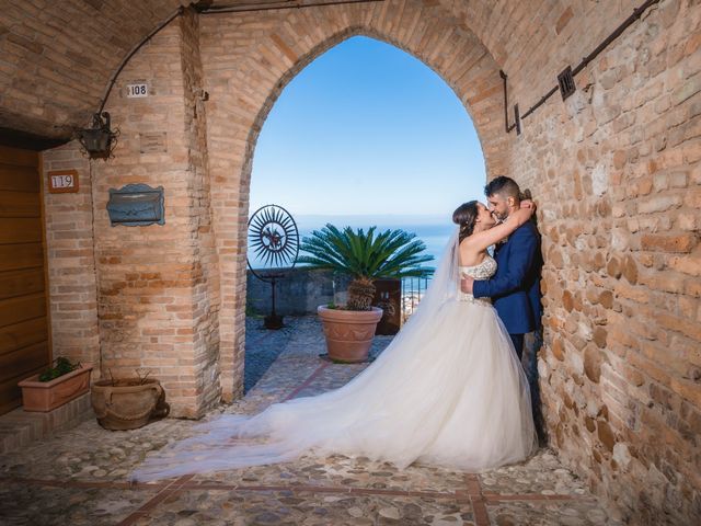 Il matrimonio di Fabio e Maria a Roseto degli Abruzzi, Teramo 28