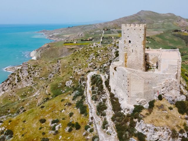 Il matrimonio di Mimmo e Giusj a Caltanissetta, Caltanissetta 16