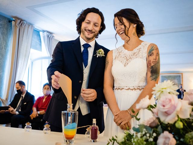 Il matrimonio di Simone e Lara a Calolziocorte, Lecco 39