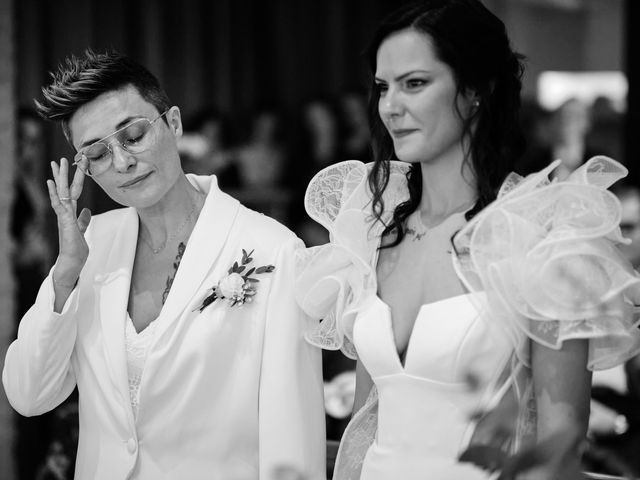 Il matrimonio di Chiara e Elena a Travagliato, Brescia 54