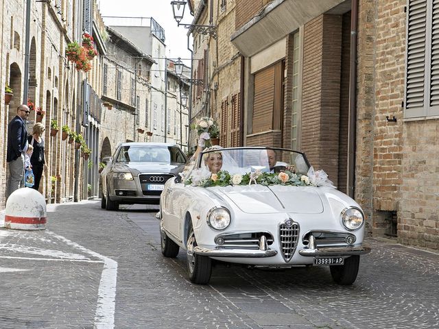 Il matrimonio di Martina e Daniele a Carassai, Ascoli Piceno 28