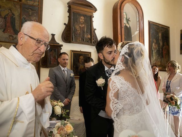 Il matrimonio di Martina e Daniele a Carassai, Ascoli Piceno 35