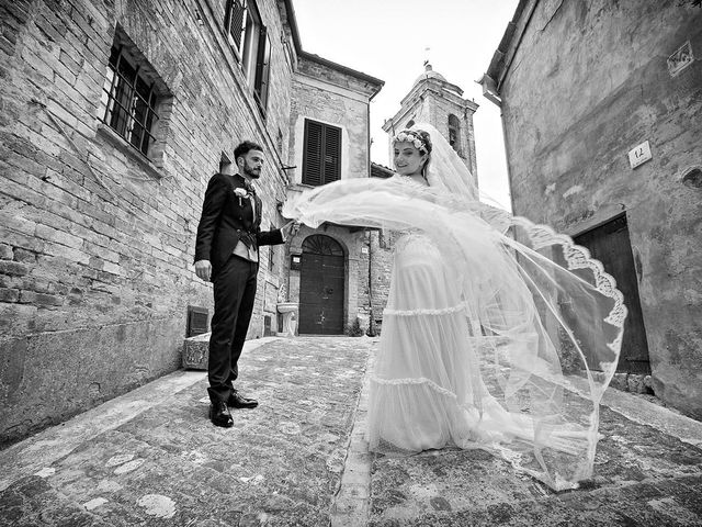 Il matrimonio di Martina e Daniele a Carassai, Ascoli Piceno 47