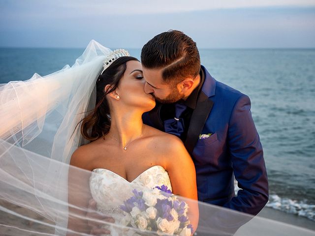 Il matrimonio di Erik e Valentina a Viareggio, Lucca 2