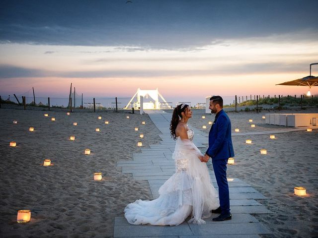 Il matrimonio di Erik e Valentina a Viareggio, Lucca 28