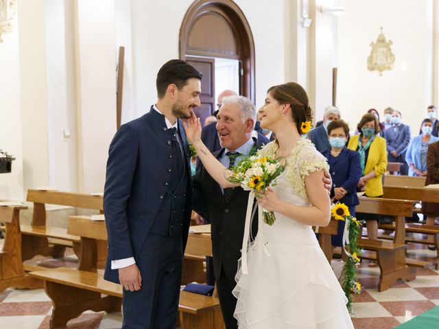 Il matrimonio di Andrea Valerio e Silvia a Due Carrare, Padova 30