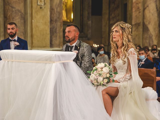 Il matrimonio di Mirko e Laura a Corridonia, Macerata 30