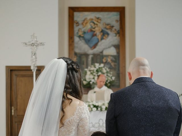 Il matrimonio di Nicola e Anna a Rocca di Neto, Crotone 13