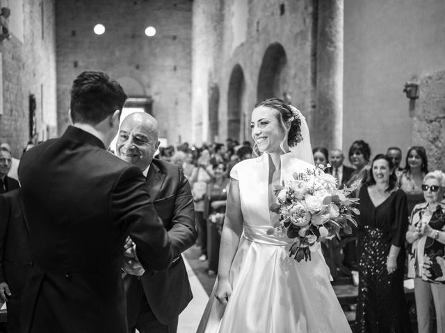 Il matrimonio di Simone e Martina a Buti, Pisa 45