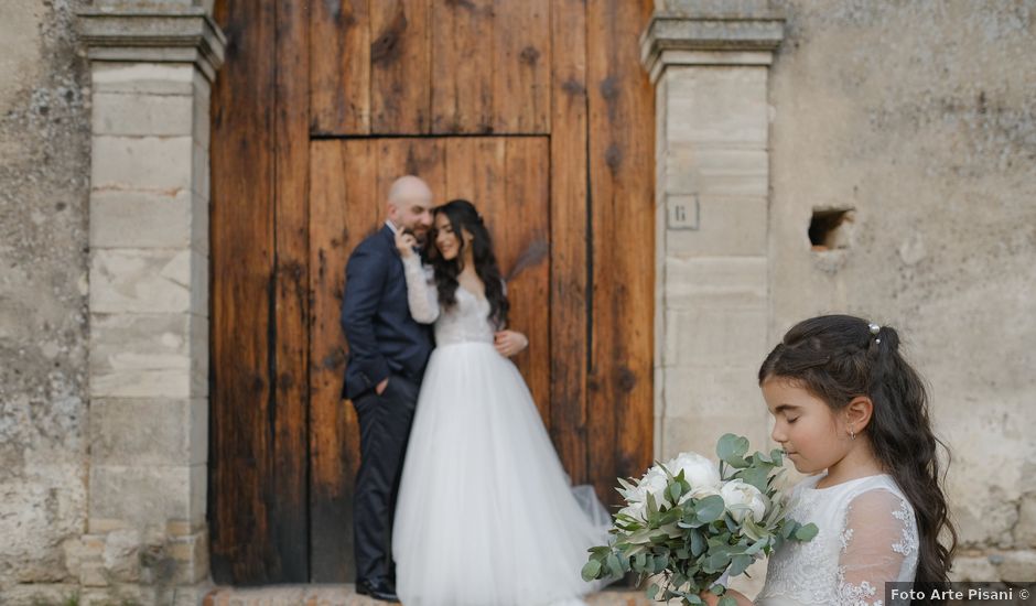 Il matrimonio di Nicola e Anna a Rocca di Neto, Crotone