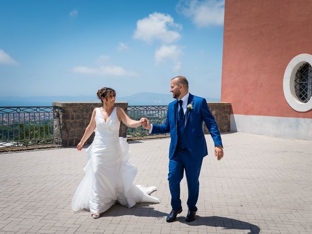 Il matrimonio di Maria e Davide a Torre del Greco, Napoli 24