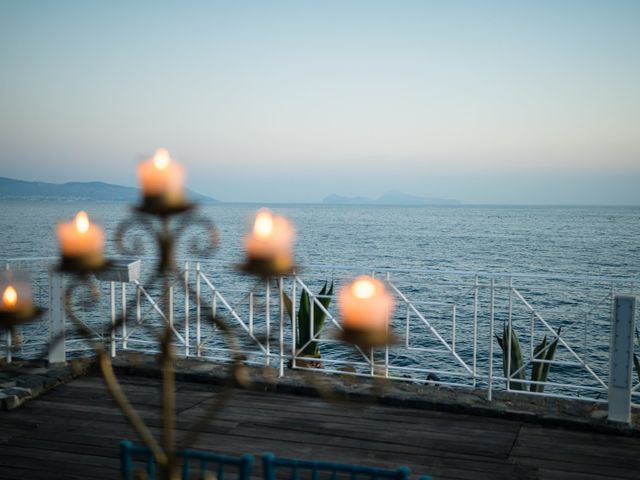 Il matrimonio di Maria e Davide a Torre del Greco, Napoli 31