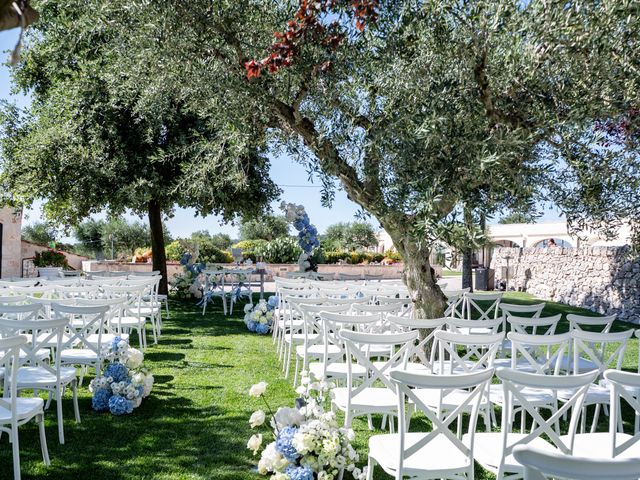 Il matrimonio di Jacopo e Liliana a Noci, Bari 13
