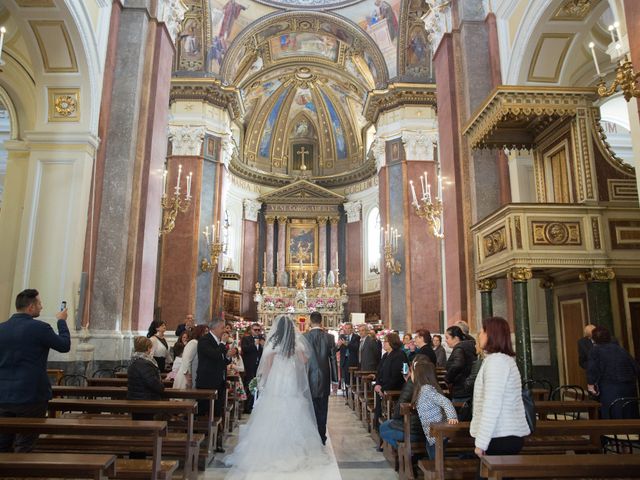 Il matrimonio di Mario e Anna a Sant&apos;Antonio Abate, Napoli 29