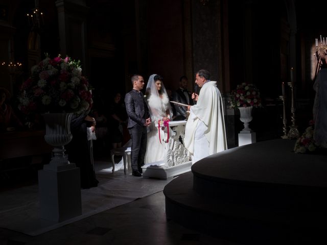 Il matrimonio di Mario e Anna a Sant&apos;Antonio Abate, Napoli 35