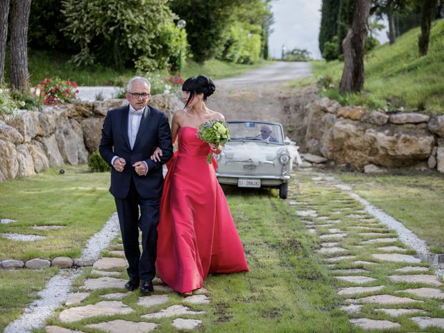 Il matrimonio di Samanta e Riccardo a Castellina in Chianti, Siena 24