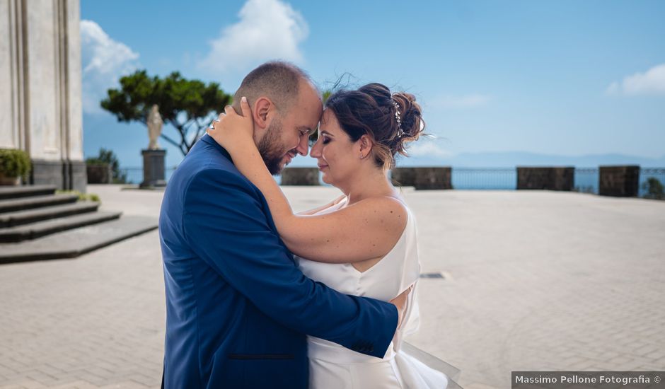 Il matrimonio di Maria e Davide a Torre del Greco, Napoli