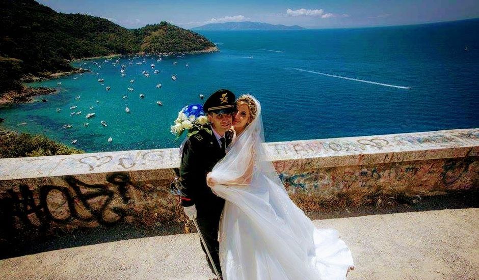 Il matrimonio di Orlando e Azzurra a Porto Santo Stefano, Grosseto