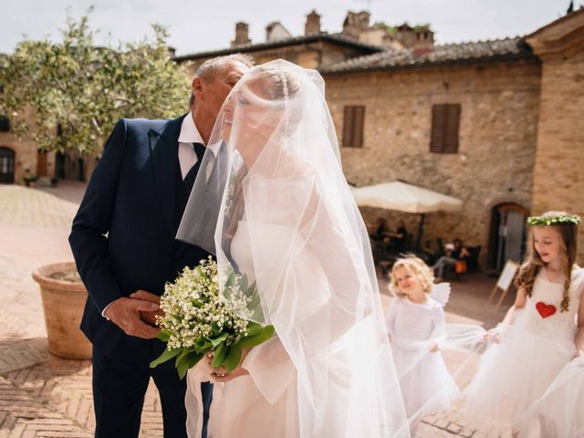 Il matrimonio di Nidal e Sara a San Gimignano, Siena 15