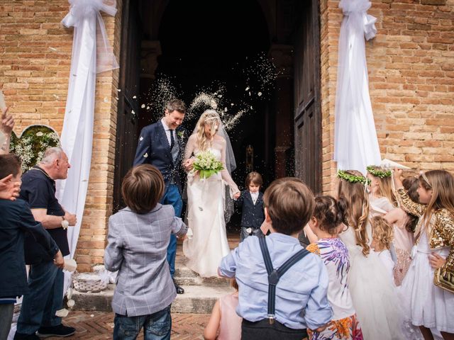 Il matrimonio di Nidal e Sara a San Gimignano, Siena 30