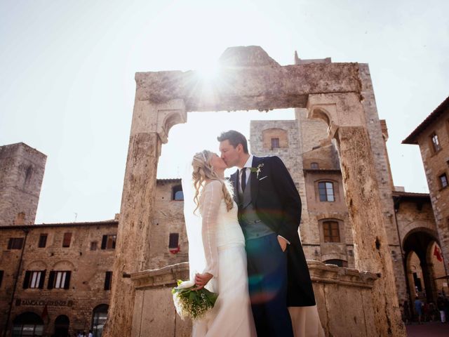 Il matrimonio di Nidal e Sara a San Gimignano, Siena 34