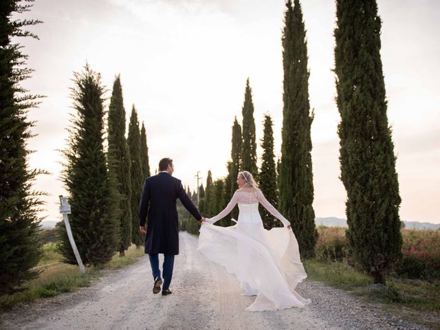 Il matrimonio di Nidal e Sara a San Gimignano, Siena 45