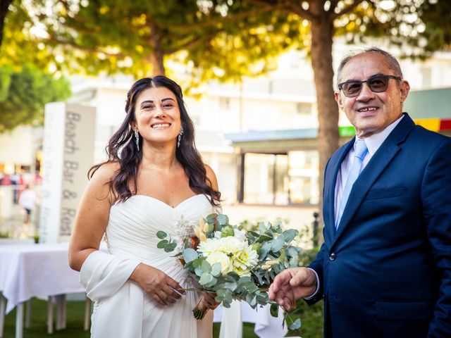 Il matrimonio di Alessandro e Michela a Comacchio, Ferrara 30