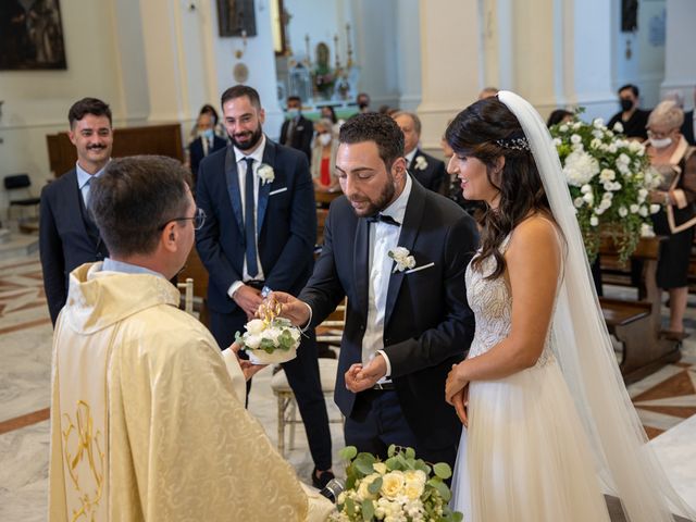 Il matrimonio di Maria e Ferdinando a Altavilla Irpina, Avellino 59