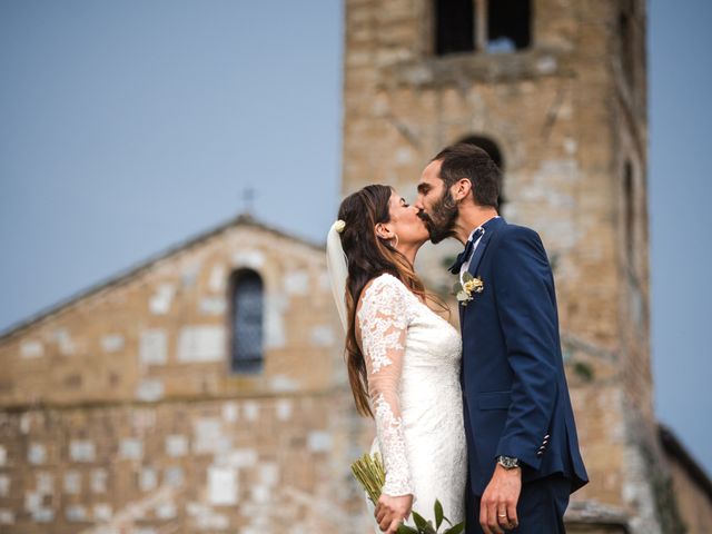 Il matrimonio di Alfonso e Federica a Sovicille, Siena 53