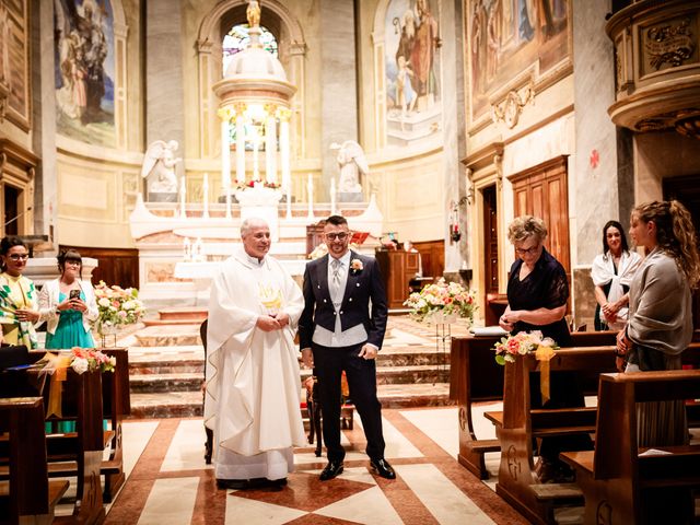 Il matrimonio di Luca e Claudia a Bernareggio, Monza e Brianza 32