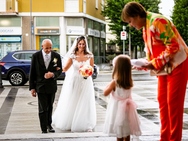 Il matrimonio di Luca e Claudia a Bernareggio, Monza e Brianza 34