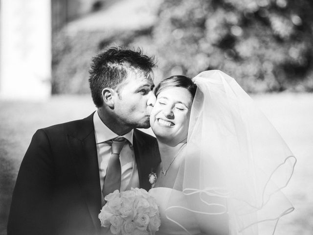 Il matrimonio di Andrea e Francesca a Varano Borghi, Varese 9