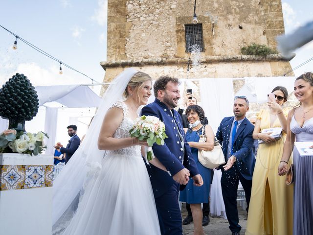 Il matrimonio di Antonino e Nadezda a Castellammare del Golfo, Trapani 13