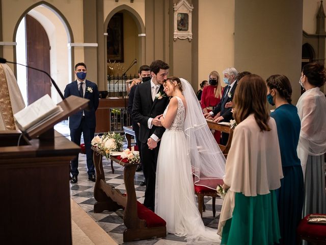 Il matrimonio di Mattia e Maria Elena a Castelvetro di Modena, Modena 25
